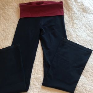 Hard Tail rolldown boot leg yoga pants